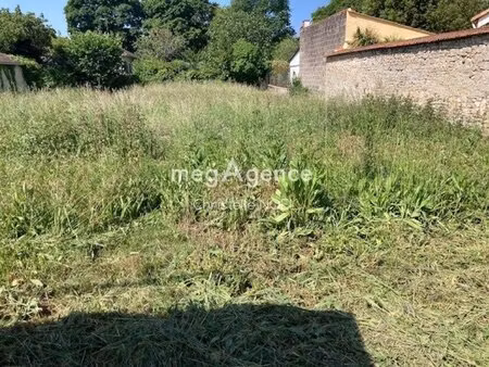 en vente terrain constructible 5 59 ares – 55 000 € |luçon