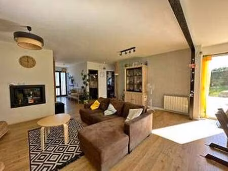 location maison à mamers (72600) : à louer / 101m² mamers