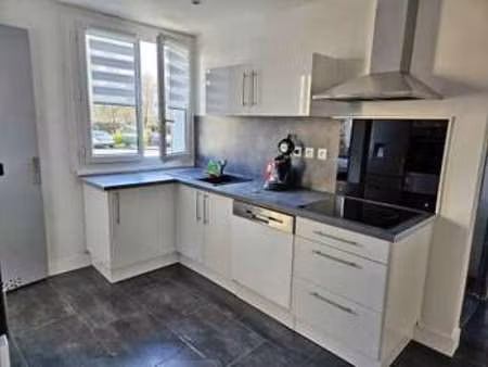 vente maison à voivres-lès-le-mans (72210) : à vendre / 88m² voivres-lès-le-mans