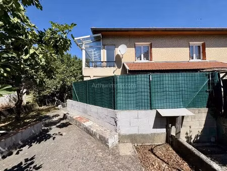 fontaine secteur pavillonnaire calme appartement 4 pièces 94.84 m² carrez