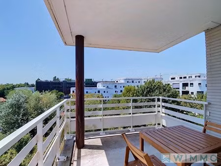 à vendre : t2 plein sud à bègles