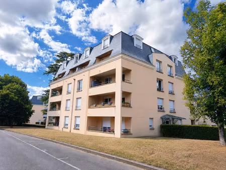dammarie - les - lys - t2 en duplex avec balcon et parking