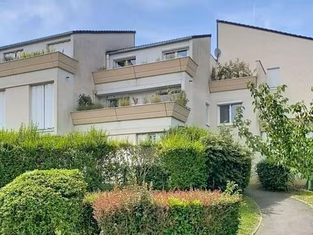 appartement triplex proche gare !!!