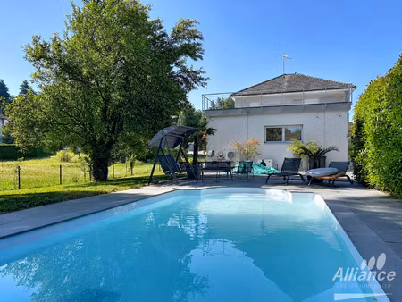 maison de prestige de 162 m2 avec 4 chambres en lisière de