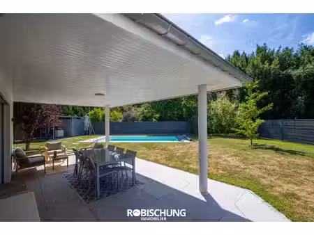 carspach : maison avec piscine rare sur le marché : coup de