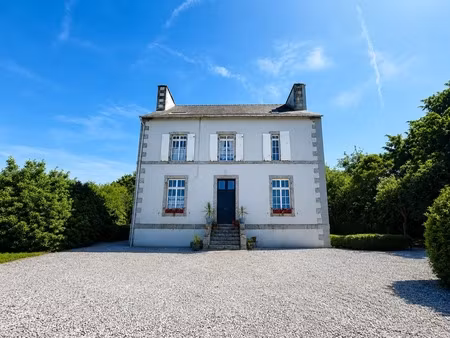 propriété d’exception au style unique proche de rostrenen (22)