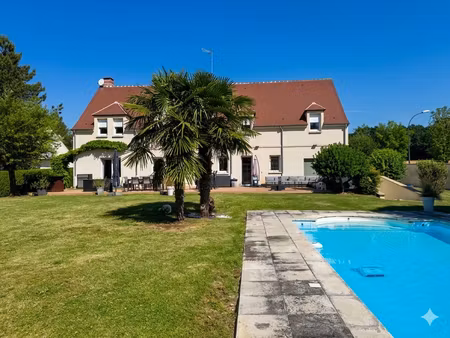 maison familiale avec piscine senlis