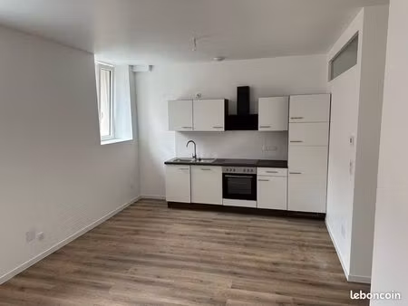 appartement t2 49m2