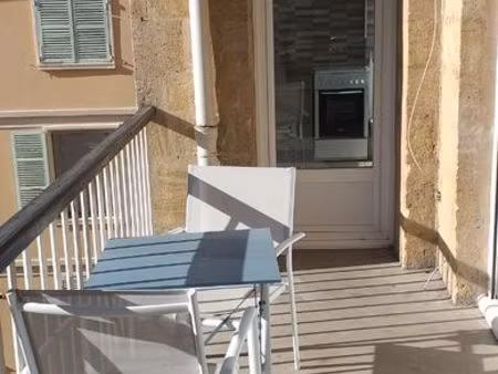t2 51m2 ensollié grande terrasse