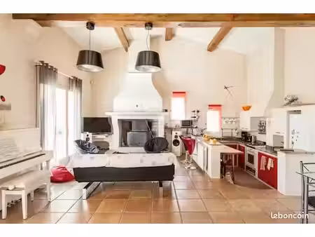 location villa vailhauques courte durée