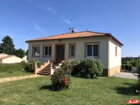 vente maison à saint-mesmin (85700) : à vendre / 127m² saint-mesmin