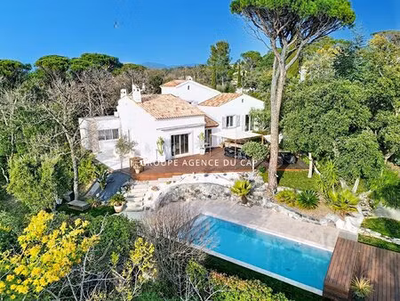 exclusivité ! fréjus valescure  villa 7 pièces  4 chambres  bureau  piscine  terrain de...