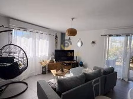vente appartement 3 pièces à montaigu (85600) : à vendre 3 pièces / 63m² montaigu