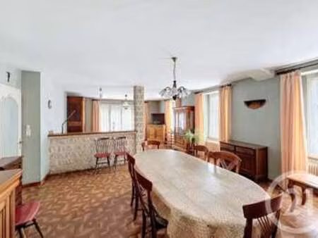 vente maison à cossé-le-vivien (53230) : à vendre / 136m² cossé-le-vivien