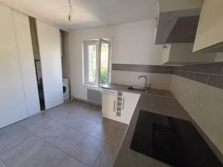 bel appartement t3 meuble
