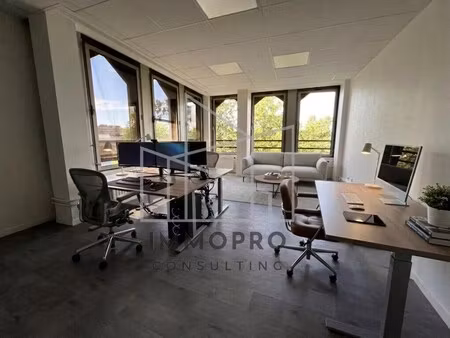 location bureaux 148 m²