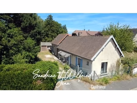 courcelles sur seine (27) - longère 5 pièces avec garage et dépendance