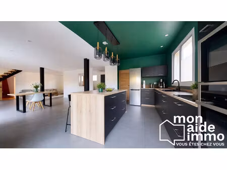 belle maison rénovée de 160m² + garage de 80m²