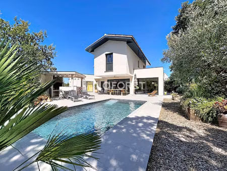maison contemporaine à villelongue dels monts