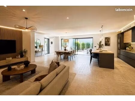 maison 6 pièces 110 m²