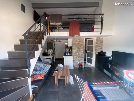 location studio meublé avec mezzanine