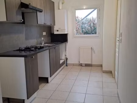 maison 3 chambres à louer sur amilly saint firmin
