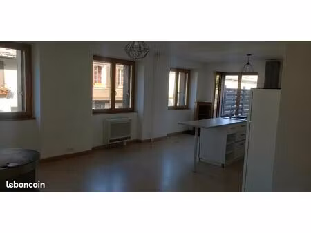maison à louer à lamoura 39310