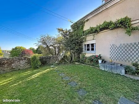 maison de village 3 pièces 99 m²
