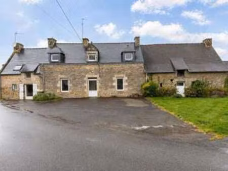vente longère et corps de ferme à saint-servant (56120) : à vendre / 128m² saint-servant