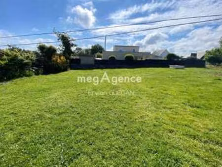 vente terrain à pluvigner (56330) : à vendre / 650m² pluvigner