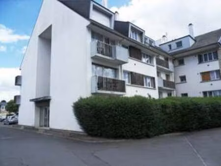 location appartement 2 pièces à bayeux (14400) : à louer 2 pièces / 44m² bayeux