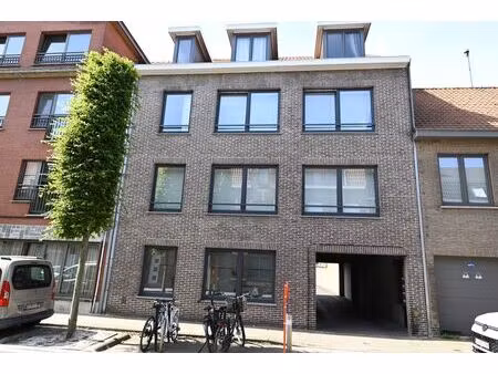 appartement à louer à julius delaplacestraat 132 sint-kruis (rbw38868)