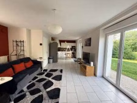 vente maison à querrien (29310) : à vendre / 102m² querrien