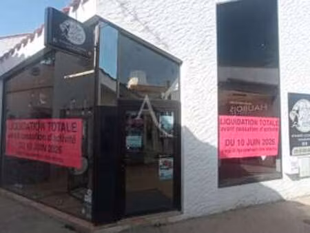 location bureaux et commerces à challans (85300) : à louer / 31m² challans