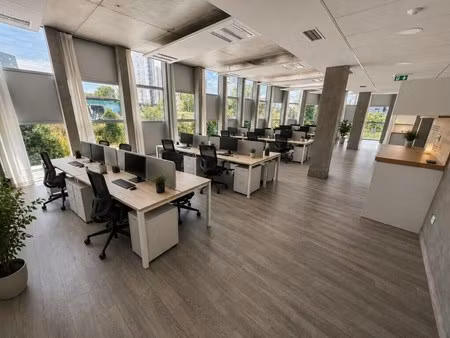location bureaux 538 m²