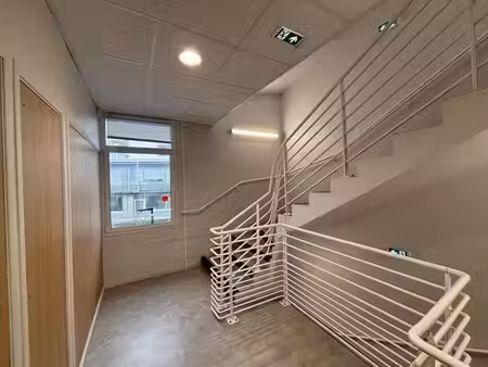 location bureaux 297m²