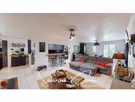 appartement 122 m² lumineux au cœur de brignoles