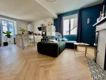 appartement 53000