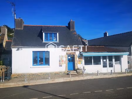 restaurant pieds dans l'eau