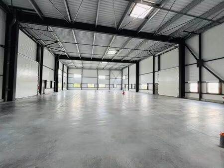 vente local d’activités donges 44480 1480m²