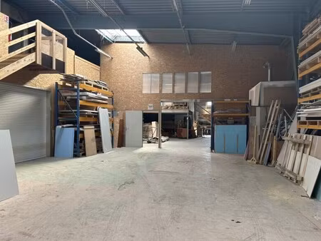vente local d’activités nantes 44100 1839m²