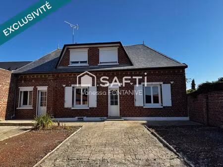 maison de campagne en briques avec dépendances et grand terrain. situation idéale proche a