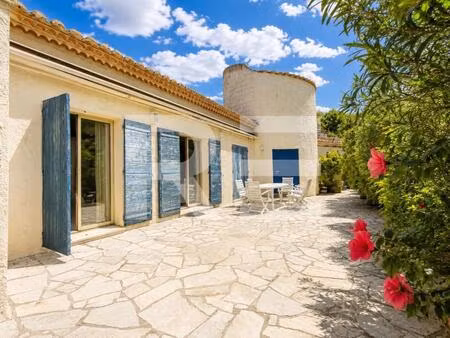grande maison familiale avec piscine et garage à poulx