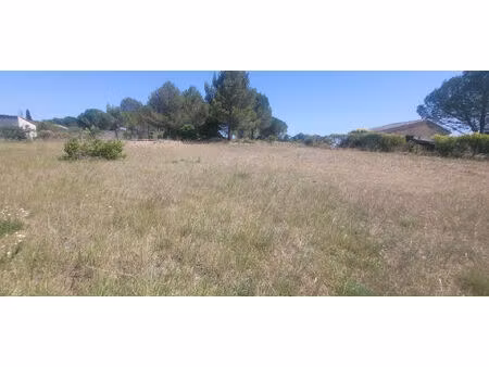 terrain viabilise villemoustaussou