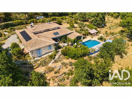 vente maison traditionnelle 8 pièces