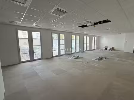 location bureaux chessy 77700 111m²