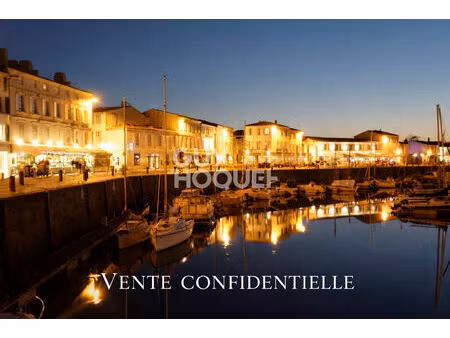maison de caractère rénovée avec goût au coeur de saint-martin-de-ré