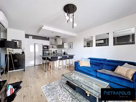 t2 de 45m² - garage + cave à tassin la demi lune