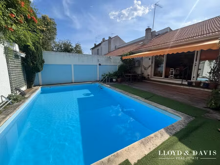 bordeaux caudéran - maison familiale avec garage et piscine