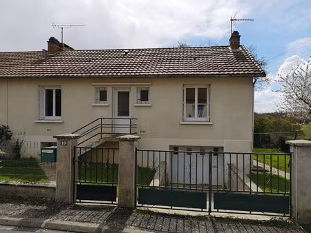 maison 3 pièces 67 m² à louer civray 86400 ? | era immobilier